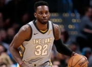 雷火电竞亚洲先驱-凯尔特人力克山东队，易建联刷新纪录