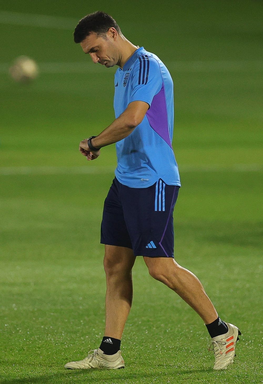 尼克斯爆冷阿根廷男篮，保罗高光表现的简单介绍