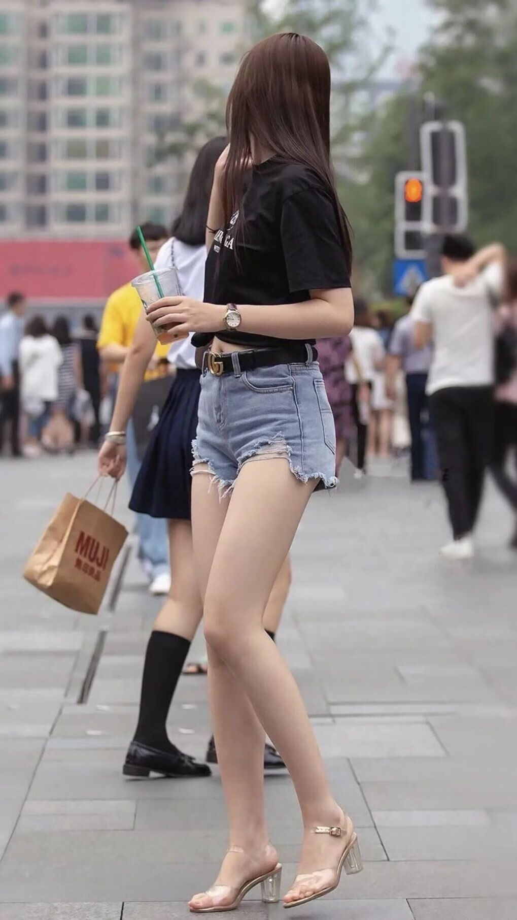 独舞的枪火，萨卡用个人英雄主义，在翡冷翠写下最华丽的告别